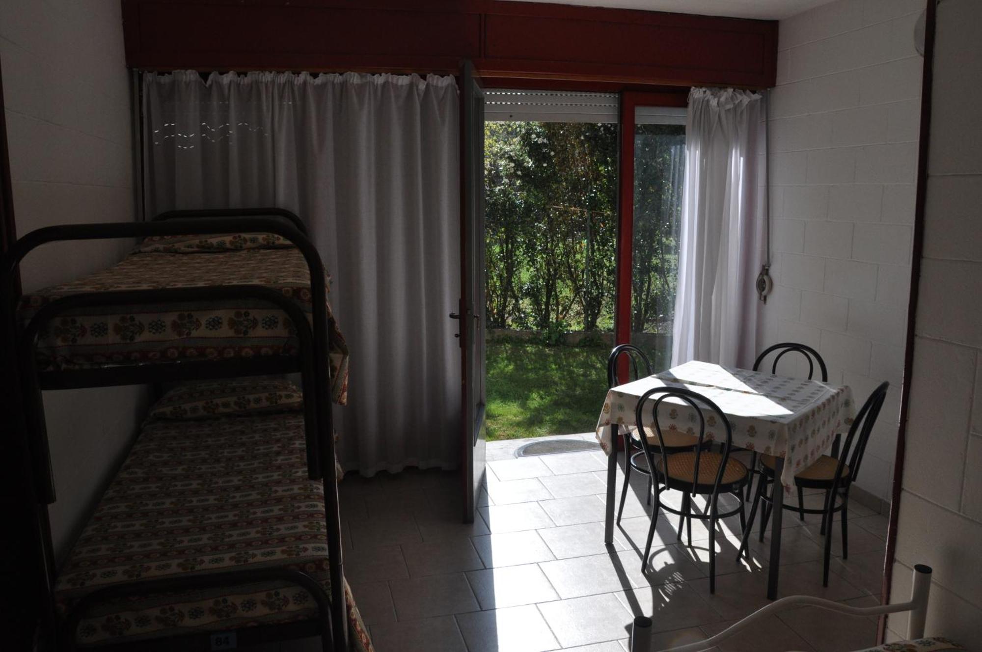 Camping Villaggio Paradiso Domaso Szoba fotó