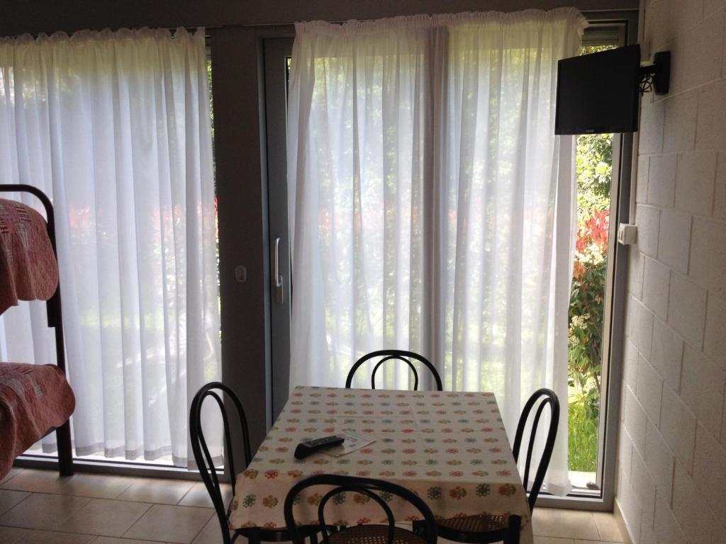 Camping Villaggio Paradiso Domaso Kültér fotó